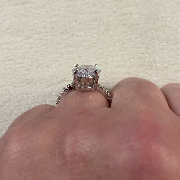 The Standing Ovation 5 ct Oval Cut White Sapphire 925 Silver ring size 8 - Picture 10 of 14